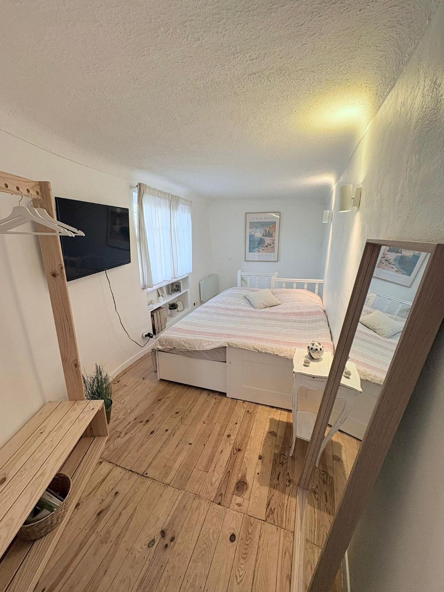 Duplex Au Pied Du Chateau Cagnes-sur-Mer Luaran gambar